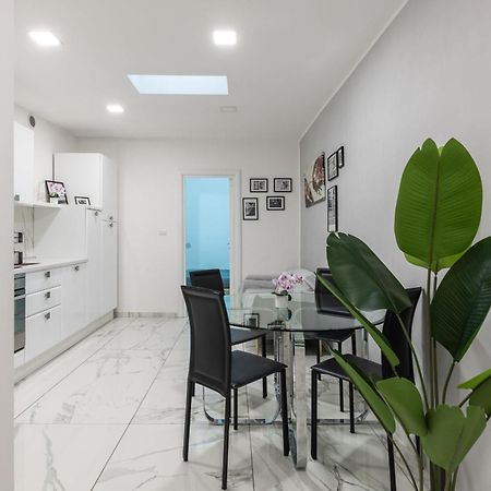 Chic House Διαμέρισμα Μπάρι Εξωτερικό φωτογραφία